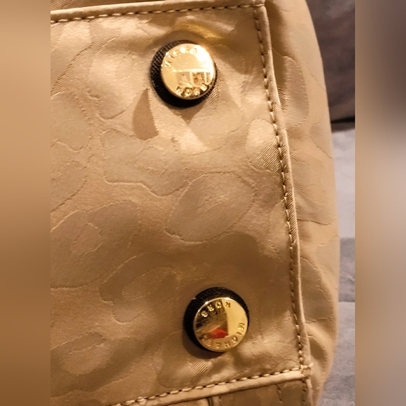 EUC Michael Kors Kelsey Medium Leopard Print Nylon Top Zip Tote - Picture 16 of 16